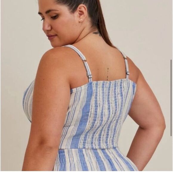 NWT Torrid Size 3 3x Linen Blend Button down blue and cream tank top - Picture 2 of 7